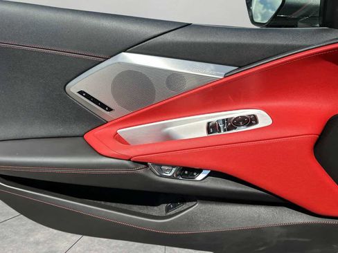Used 2023 Chevrolet Corvette Stingray Preferred Cpe w/ 2LT image 18