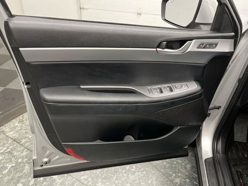 Used 2021 Hyundai Palisade SEL w/ Premium Package AWD/4WD image 8