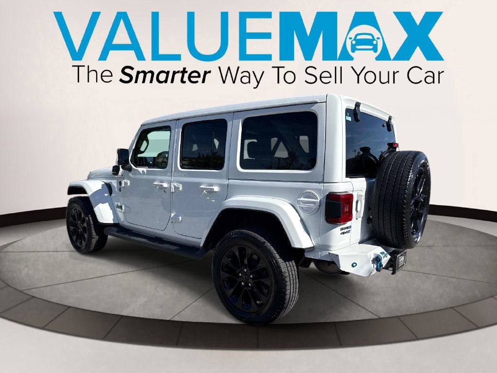 Used 2021 Jeep Wrangler Unlimited Sahara AWD/4WD image 6
