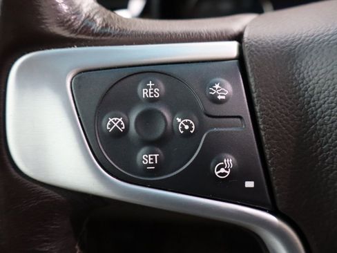 Used 2018 GMC Yukon SLT w/ Premium Edition image 32