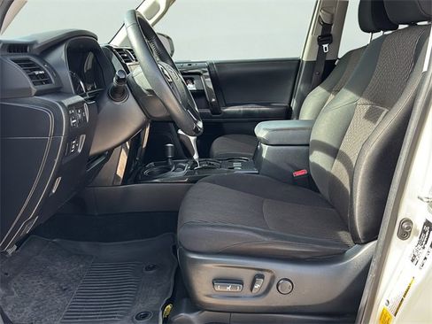 Used 2024 Toyota 4Runner TRD Off-Road image 21