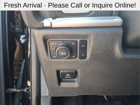 Used 2025 Ford Expedition Max Active AWD/4WD image 14