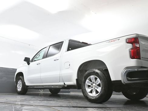 Used 2025 Chevrolet Silverado 1500 LT w/ Work Truck Package AWD/4WD image 31