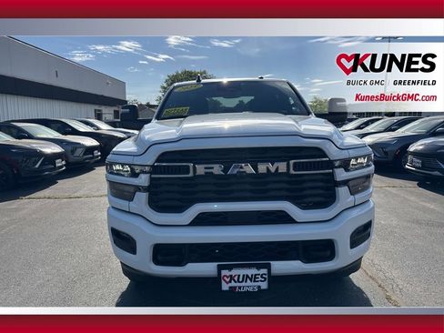 Used 2025 RAM 2500 Big Horn AWD/4WD image 13