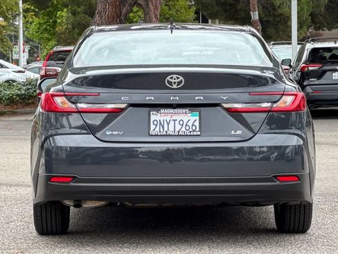 Used 2025 Toyota Camry LE w/ Convenience Package FWD image 4