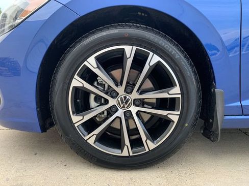 Used 2023 Volkswagen Jetta Sport FWD image 19