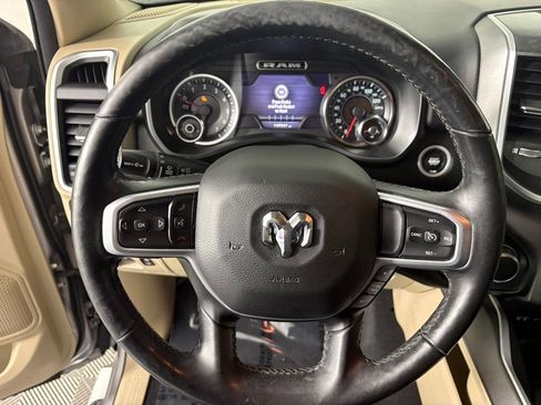 Used 2019 RAM 1500 Big Horn RWD image 14