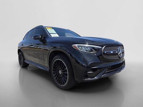 Certified 2024 Mercedes-Benz GLC 300 image 7