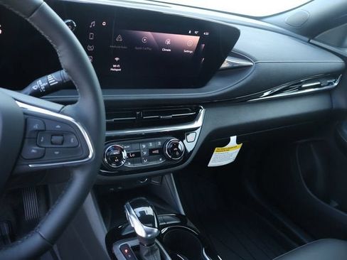 New 2026 Buick Envista Sport Touring w/ Studio Series FWD image 25