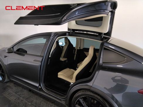 Used 2017 Tesla Model X P100D image 37