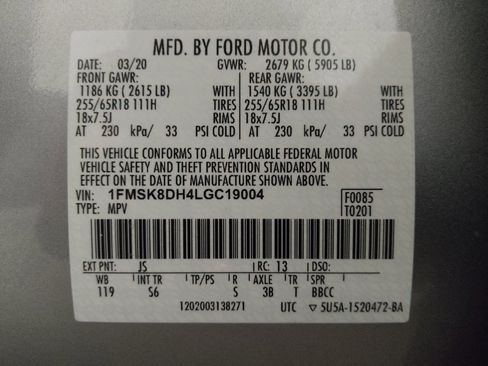 Used 2020 Ford Explorer XLT w/ Equipment Group 202A AWD/4WD image 33