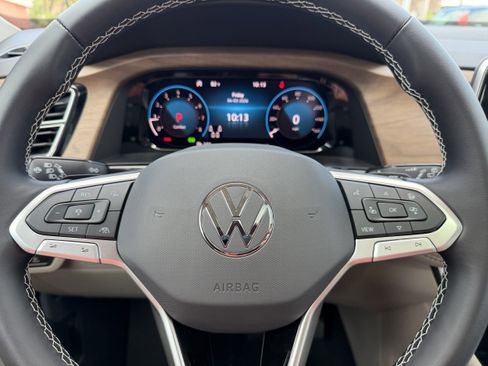 New 2026 Volkswagen Atlas SE image 29
