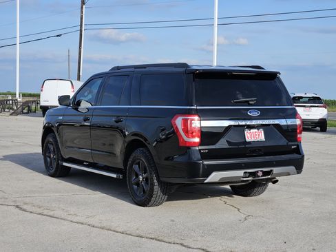 Used 2018 Ford Expedition Max XLT w/ Equipment Group 202A AWD/4WD image 7