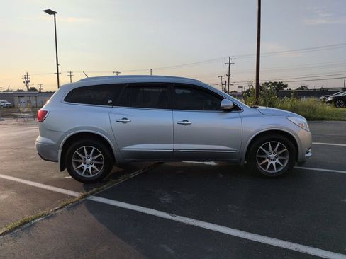 Used 2014 Buick Enclave Leather AWD/4WD image 7