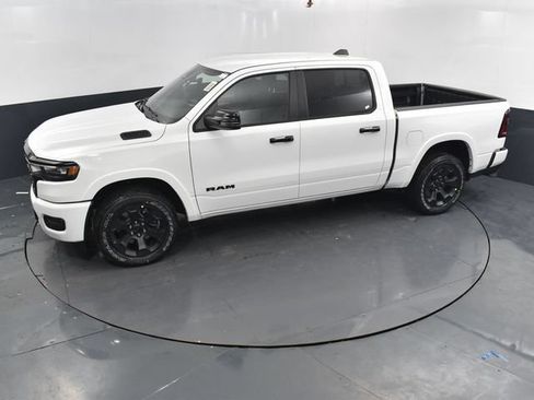 New 2026 RAM 1500 Big Horn AWD/4WD image 34
