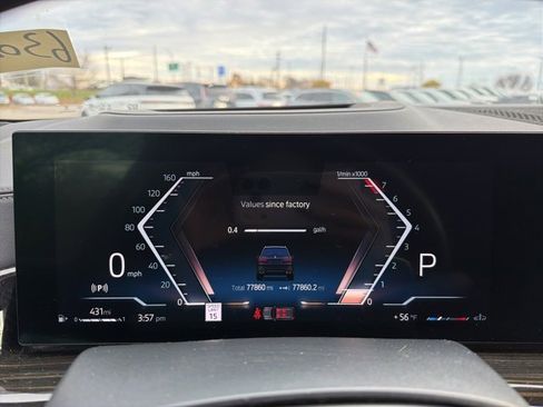 Used 2023 BMW X7 xDrive40i w/ Executive Package image 14