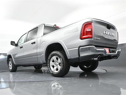 Used 2025 RAM 1500 Lone Star AWD/4WD image 31