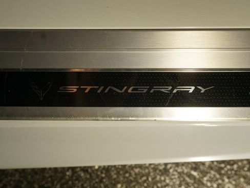 Used 2021 Chevrolet Corvette Stingray Preferred Cpe w/ Z51 Performance Package image 37