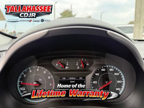 Used 2025 Chevrolet Malibu LT FWD image 19