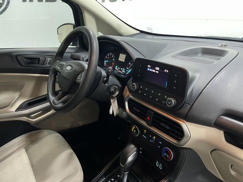 Used 2020 Ford EcoSport S image 18