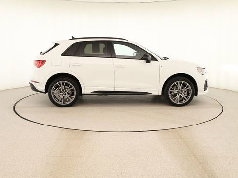 Certified 2025 Audi Q3 2.0T Premium Plus w/ Premium Plus Package AWD/4WD image 8