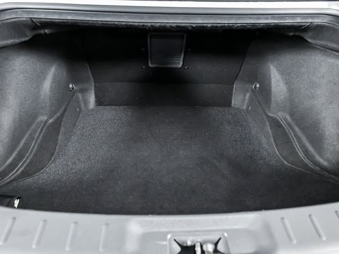 Used 2016 Nissan GT-R Premium AWD/4WD image 16