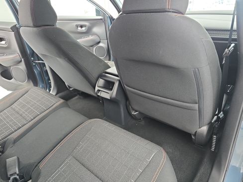 Used 2024 Honda HR-V Sport image 11