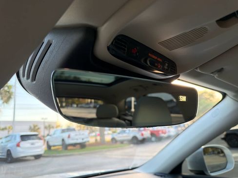 Used 2021 Volvo XC60 T5 Inscription w/ Climate Package image 32