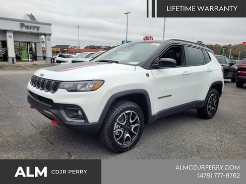 New 2026 Jeep Compass Trailhawk w/ Sun, Sound & Navigation Group AWD/4WD image 1