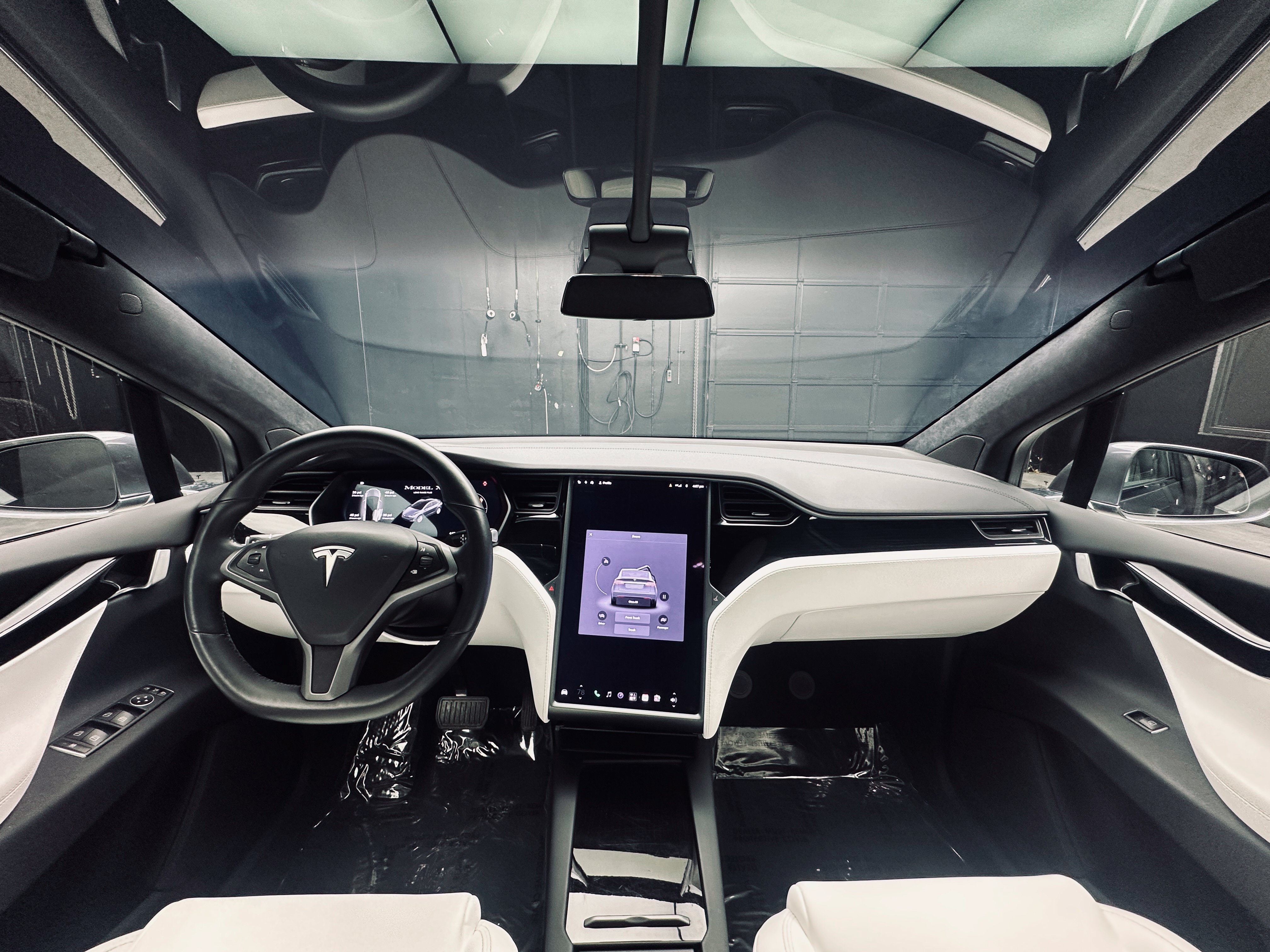 Used 2020 Tesla Model X Long Range AWD/4WD image 22
