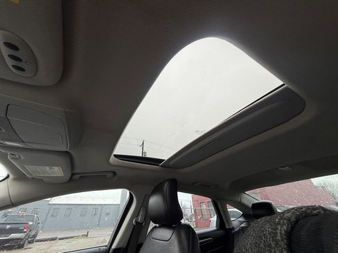 Used 2016 Ford Fusion SE w/ Equipment Group 202A image 18