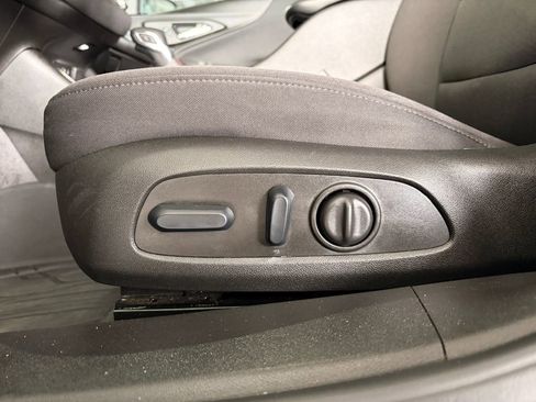 Used 2024 Chevrolet Malibu RS w/ LPO, Floor Liner Package FWD image 30