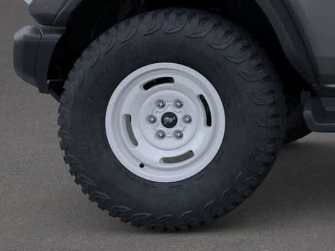 New 2026 Ford Bronco Heritage Edition image 21