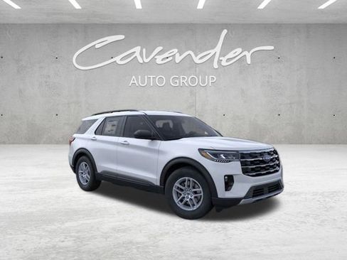 New 2026 Ford Explorer Active w/ Active Comfort Package RWD image 8