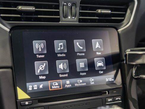 Used 2019 Porsche 911 GT2 RS w/ Weissach Package image 33