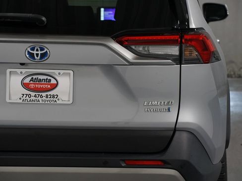 Certified 2024 Toyota RAV4 Limited w/ Advanced Technology Package AWD/4WD image 10