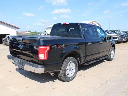 Used 2017 Ford F150 XLT w/ Equipment Group 301A Mid AWD/4WD image 8