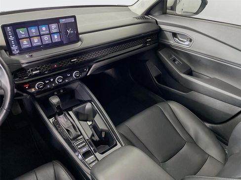 Used 2023 Honda Accord EX-L image 26