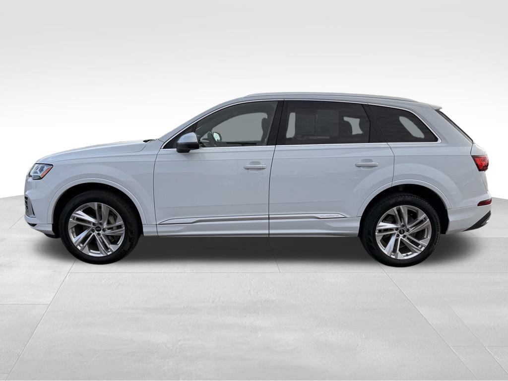 Used 2023 Audi Q7 2.0T Premium AWD/4WD image 30