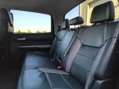 Used 2018 Toyota Tundra Limited w/ Limited Premium Package AWD/4WD image 25