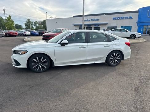 Used 2023 Honda Civic EX image 19