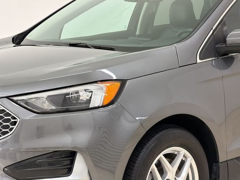 Certified 2024 Ford Edge SEL AWD/4WD image 12