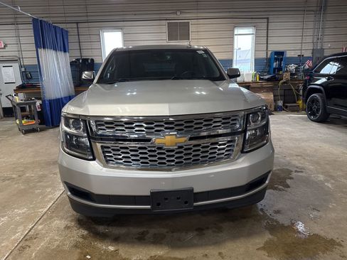 Used 2017 Chevrolet Tahoe LT image 2
