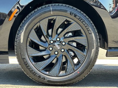 New 2026 Lincoln Navigator Reserve w/ Jet Appearance Package AWD/4WD image 26