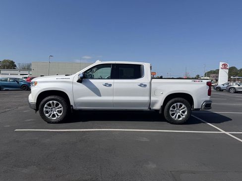 Used 2022 Chevrolet Silverado 1500 LTZ w/ LTZ Convenience Package II image 4