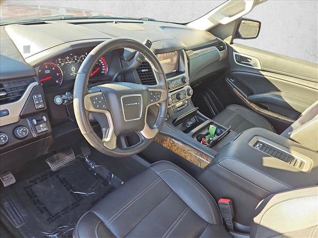 Used 2016 GMC Yukon Denali w/ Open Road Package AWD/4WD image 10
