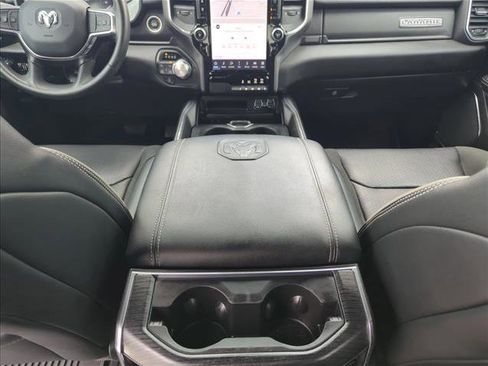 Used 2024 RAM 1500 Laramie AWD/4WD image 19