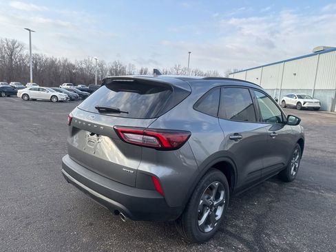 Used 2026 Ford Escape ST-Line image 13