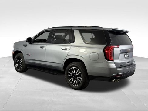 Used 2024 GMC Yukon AT4 AWD/4WD image 7