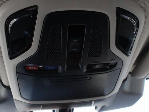 Certified 2025 Subaru Outback Premium image 44